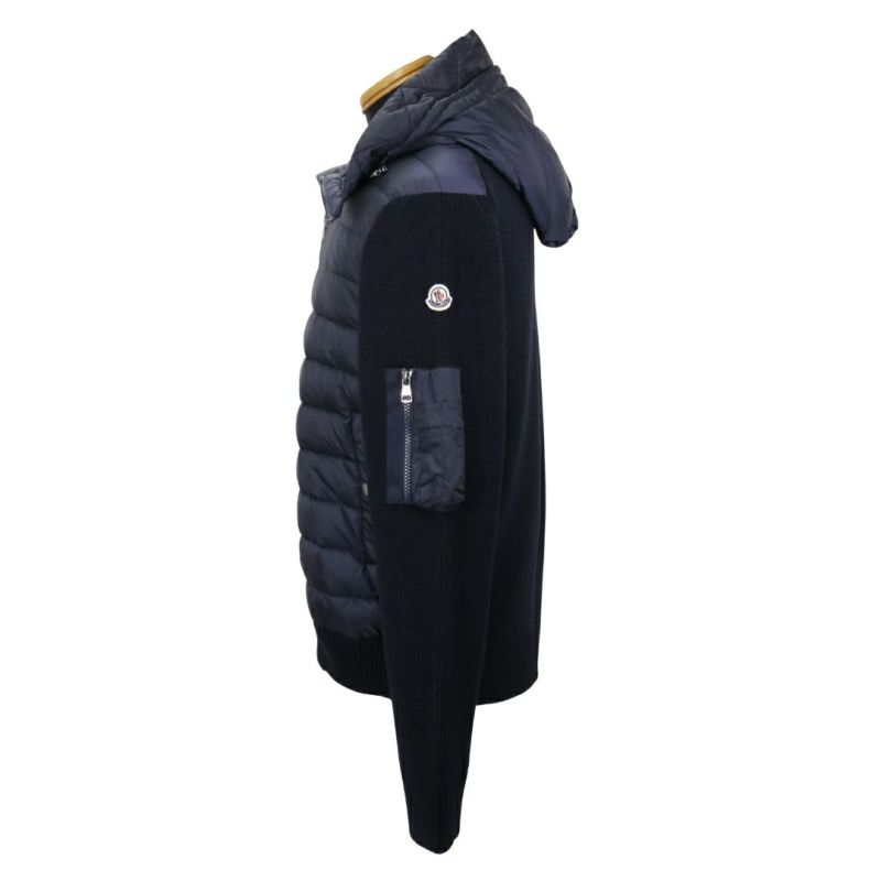 大幅値下げ！MONCLER ニット　　2トーンカラー 送料無料】MONCLER メンズ ニット ダウンジャケット 9B50800