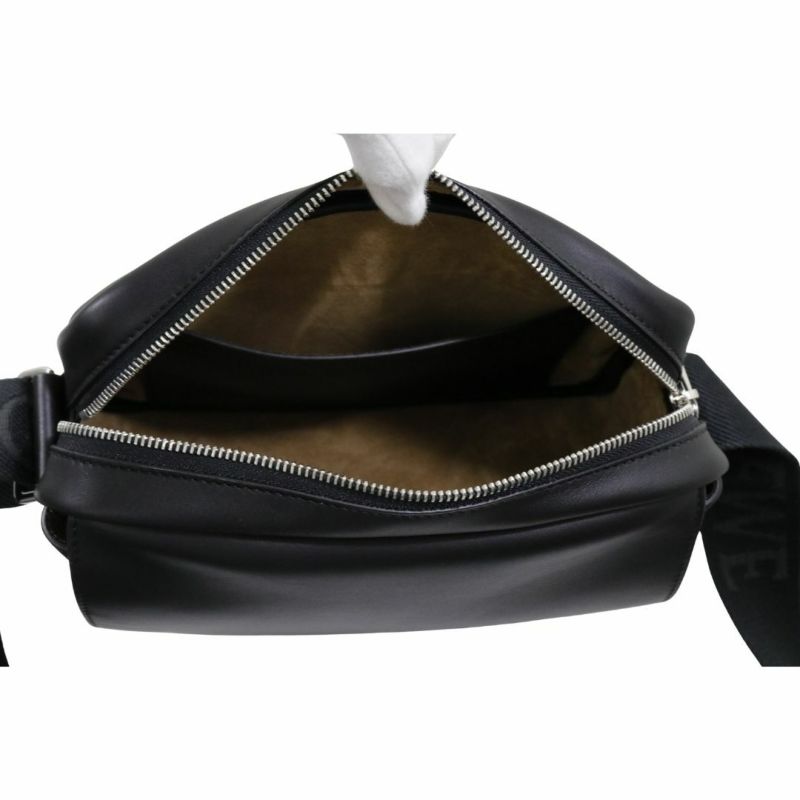 LOEWE レザーショルダーバッグ ブラック LOEWE ブラック レザー ショルダーバッグ~` LOEWE ブラックレザー